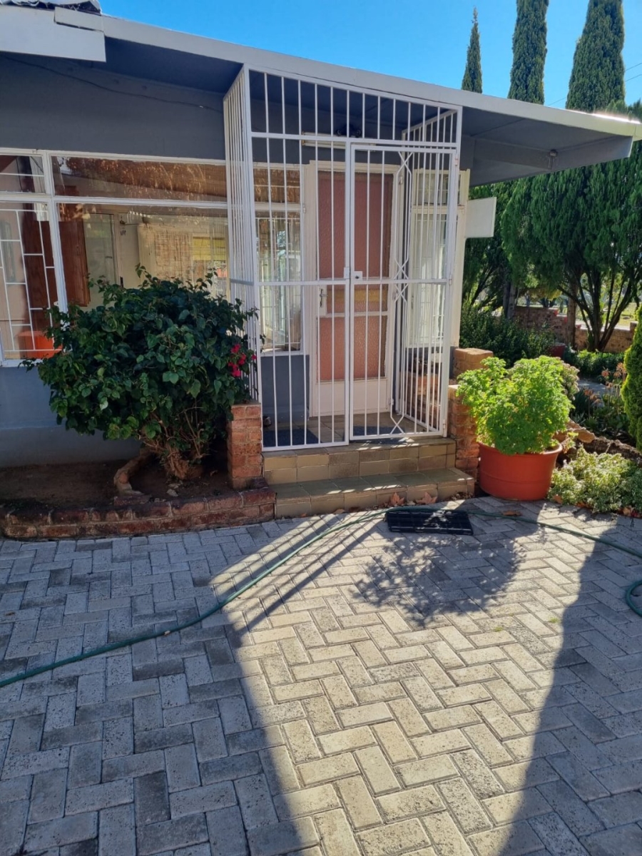 4 Bedroom Property for Sale in Gariepdam Free State